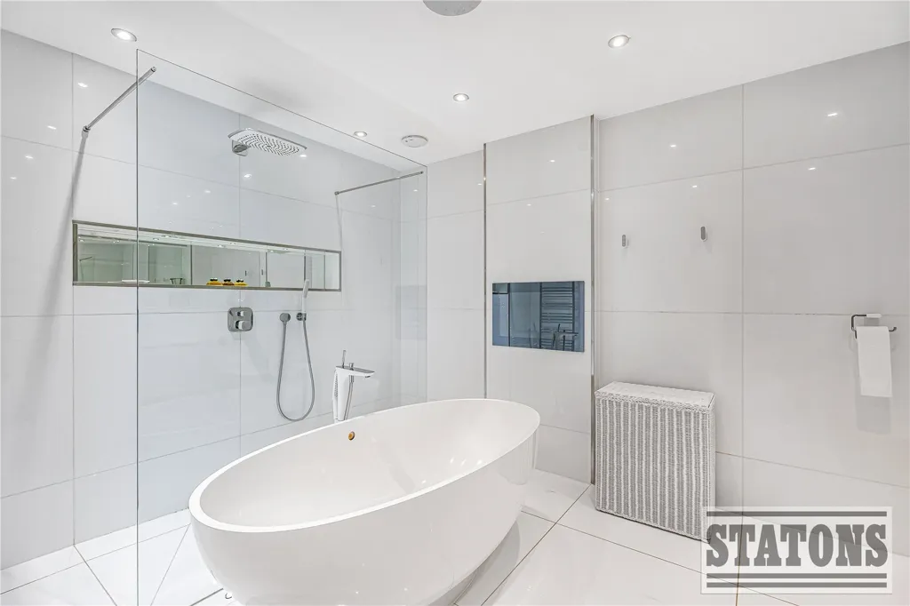 Bagni - Appartamento con 3 camere a Enfield