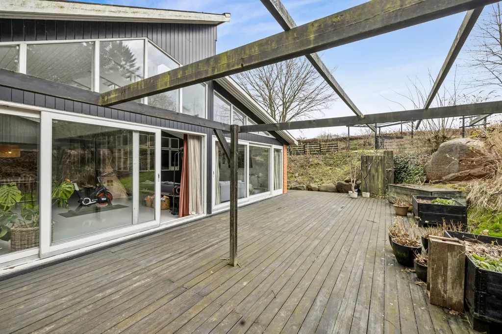 Terrasse - Villa with Loft and Garden in Kværndrup