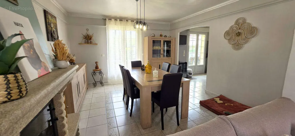 dining_room