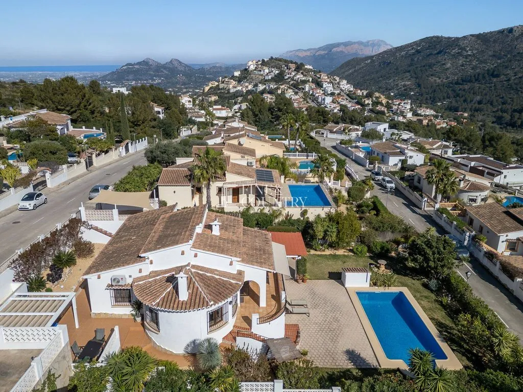 Välivaade - Modern Villa with Panoramic Views in Pedreguer