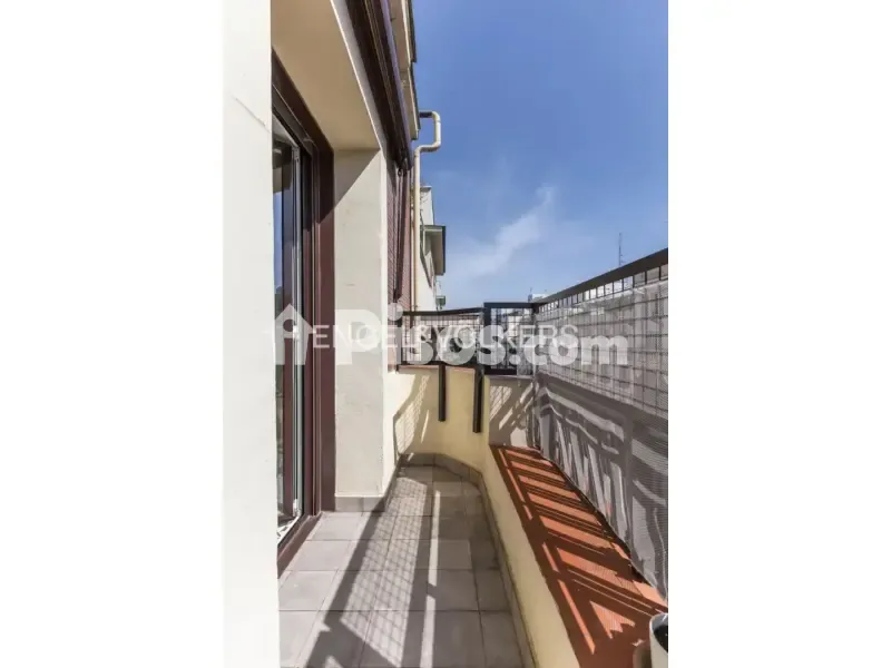 Balcon - Apartment with Balcony in Chamberí
