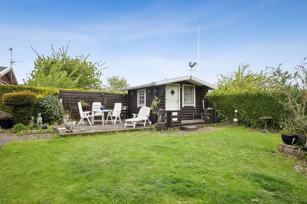 Aed - Cottage with Garden on West Coast