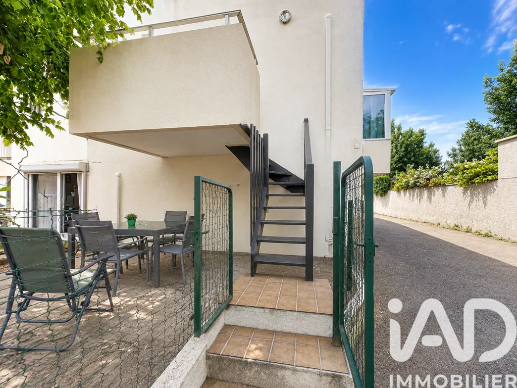 Terrass - Two-Unit Apartment Complex near Beach in Le Grau d'Agde