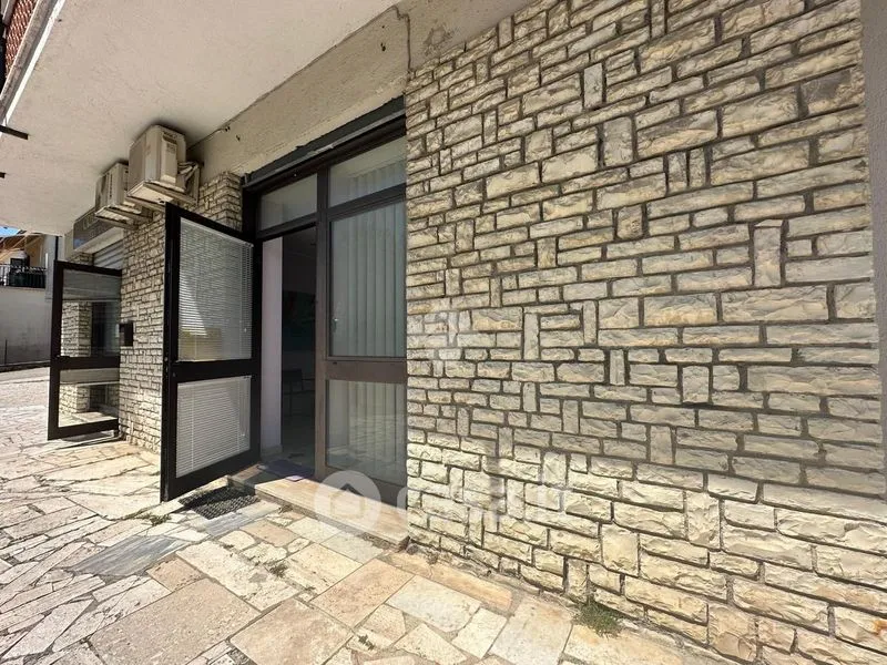 Esterno - Commercial Space with Courtyard in Montecastrilli