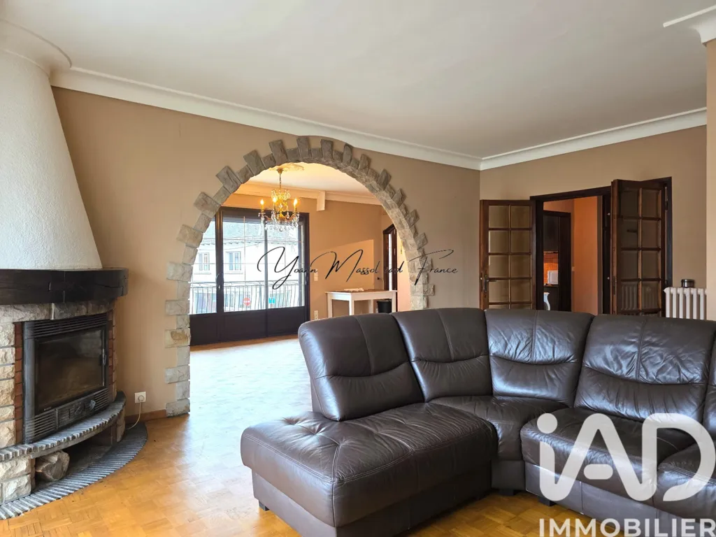 Elutuba - Maison with Fireplace in Réquista