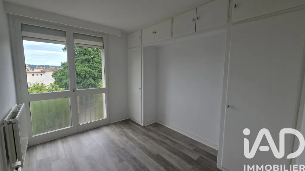 Camere da letto - Apartment with Garden Access in Tarbes