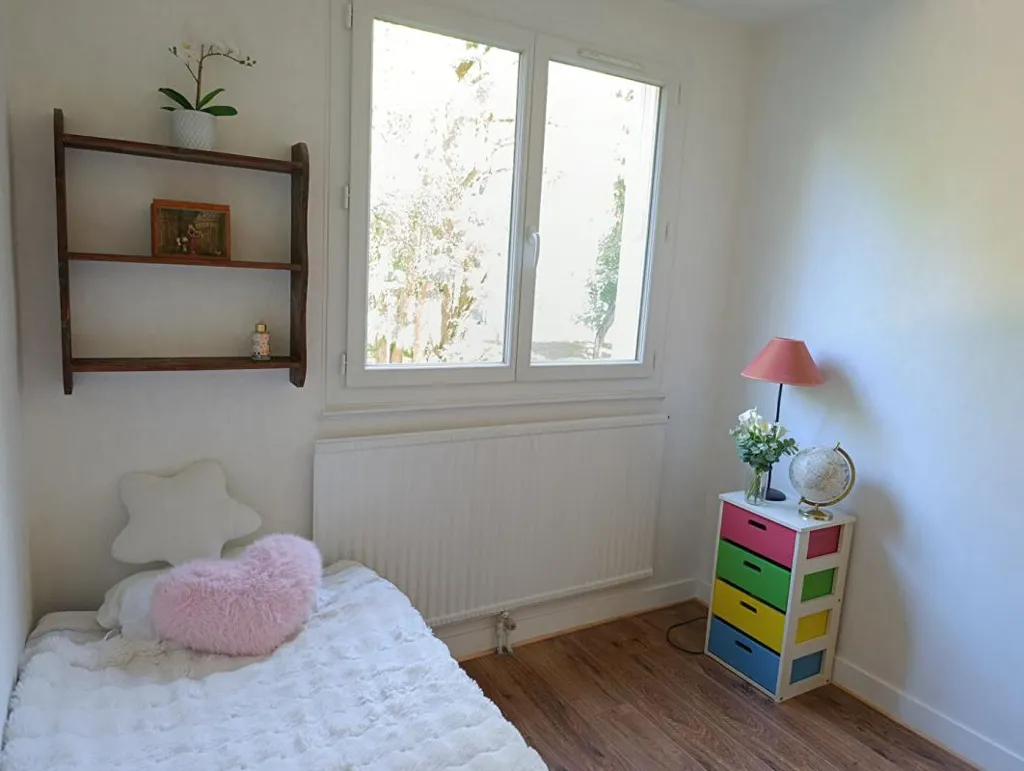 Chambres - Appartement 4 Pièces avec Balcon à Limeil-Brevannes
