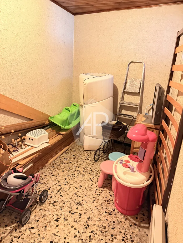 Toad - Spacious 4/5-Person Flat in Briançon