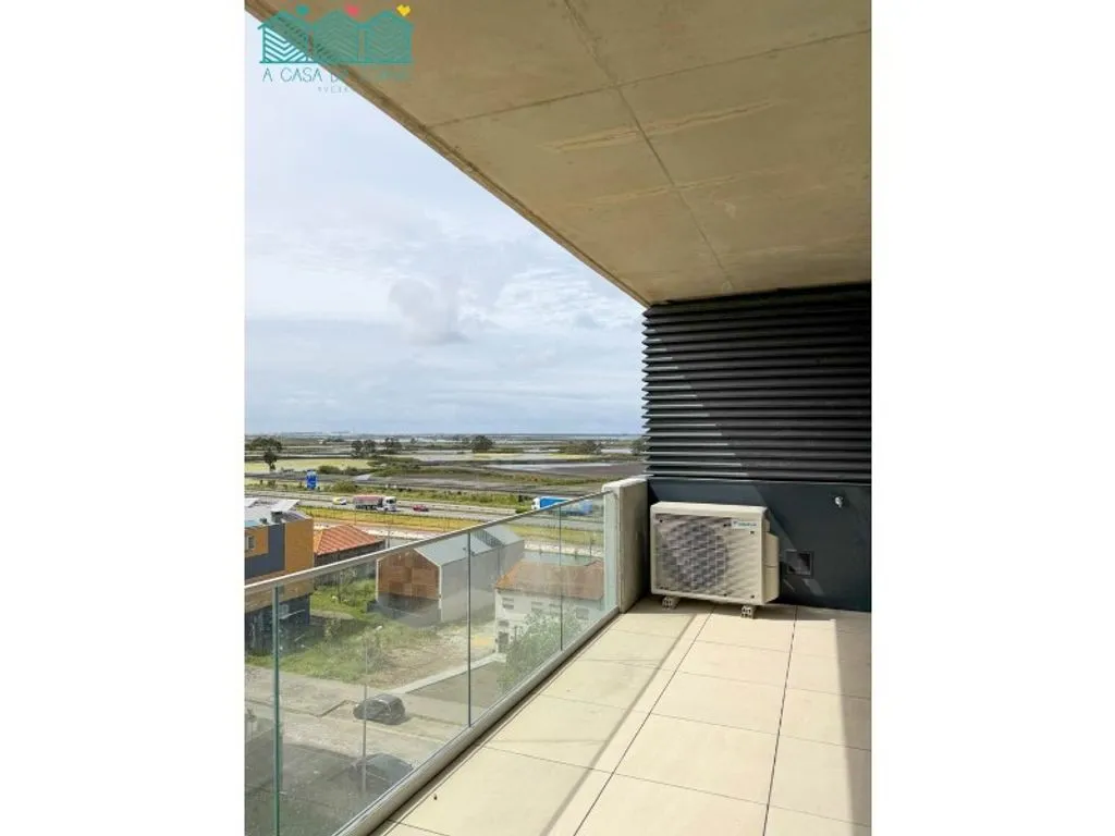 Balcon - Luxury T3 Apartment with Balcony in Aveiro