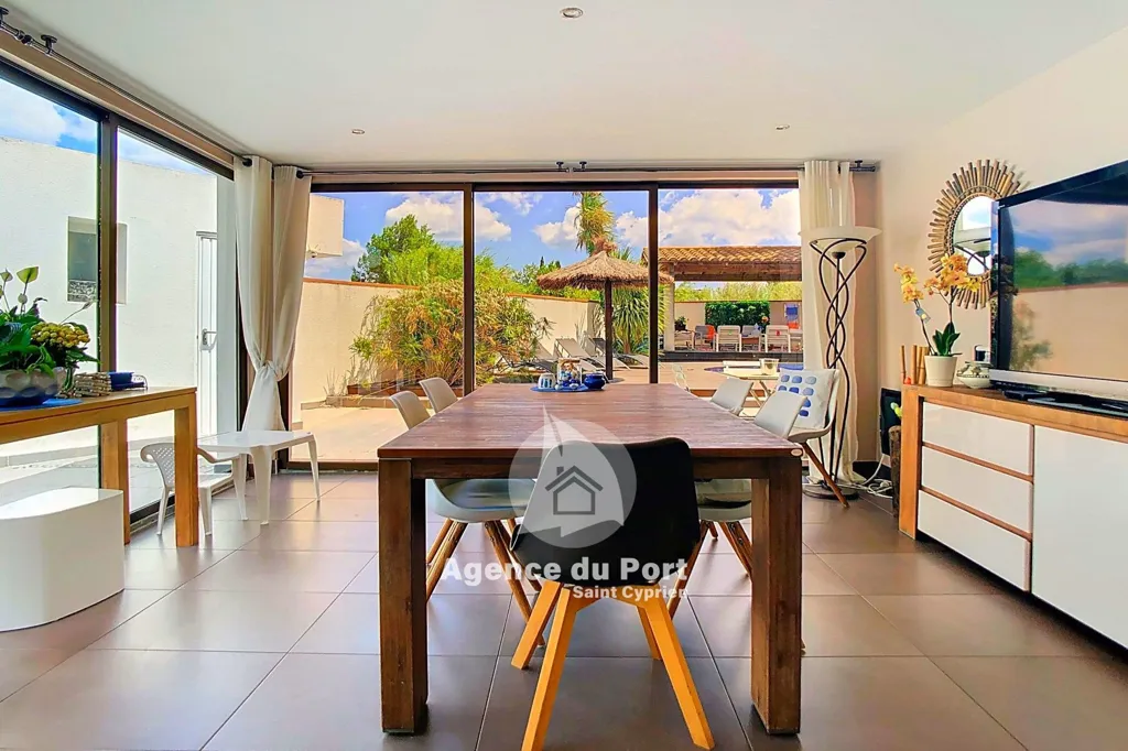 Söögituba - Individual Villa with Pool in Saint-Cyprien
