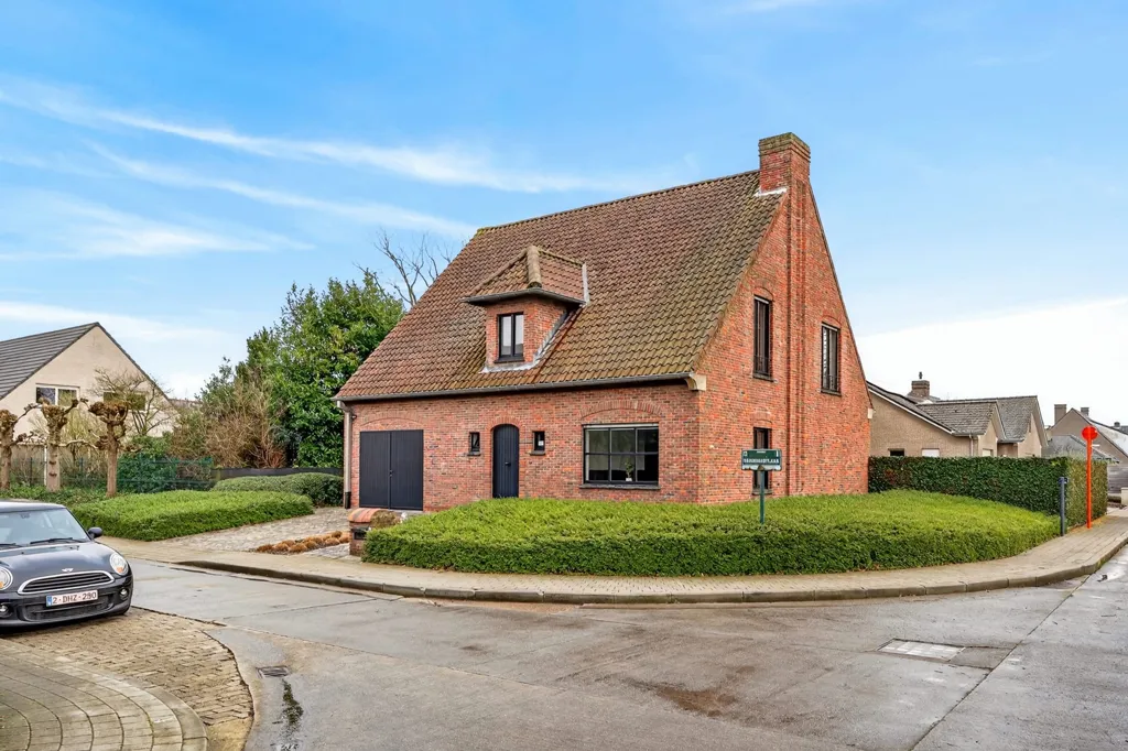 Välivaade - Detached House with Garden in Torhout
