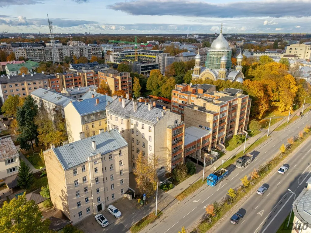 Õhuvaade - 1-Bedroom Flat with Green Courtyard in Grīziņkalns