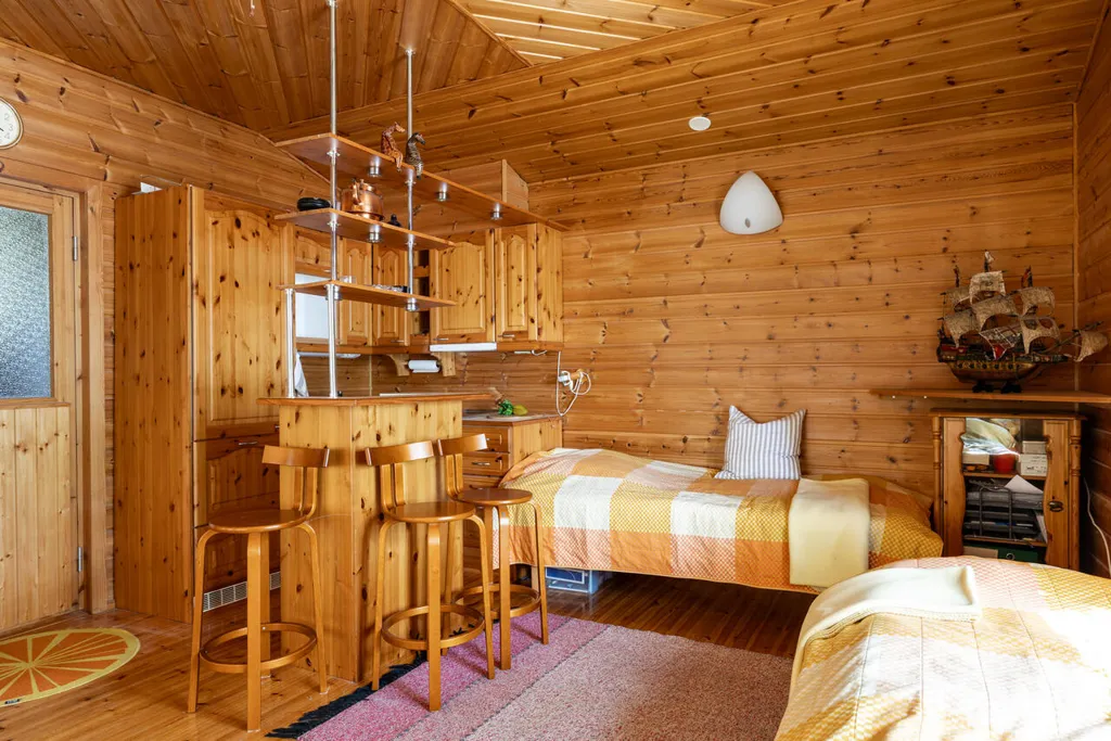 Chambres - Cottage with Private Beach in Ylöjärvi