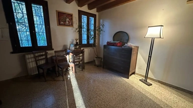 Salle à manger - Rustic Apartment with Garden in Medolla