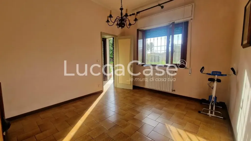 Salle à manger - Terraced House with Montascale in Lucca