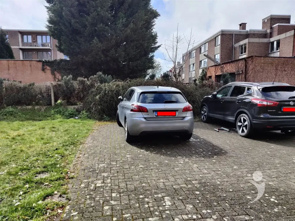 Extérieur - Appartement Rénové avec Terrasse à Leuven