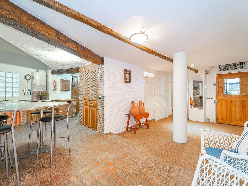 Dining Room - Apartment with Pool and Terrace in Cabo Pino