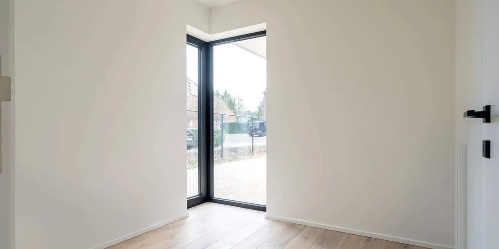Esik - Modern Villa with Garden in Zonhoven