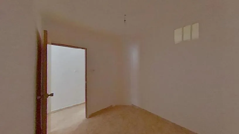 Toad - Apartment with Central Location in El Raval, Barcelona
