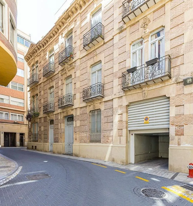 Välivaade - Apartment with High Ceilings in Murcia Centre