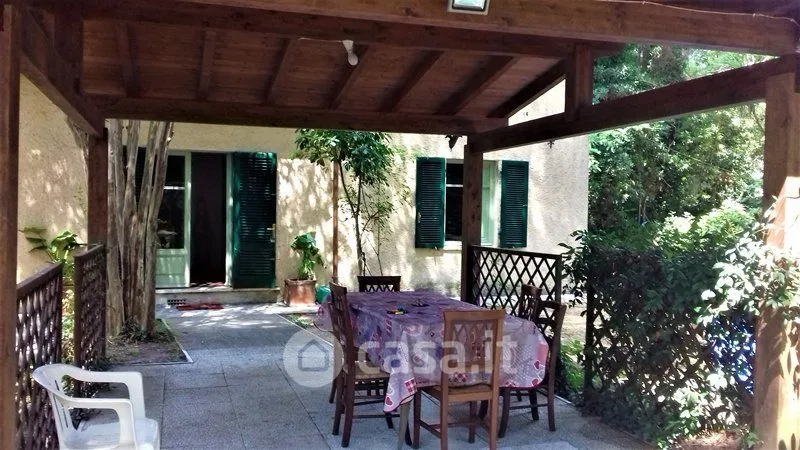 Terrazza - Beachfront Villa in Massa