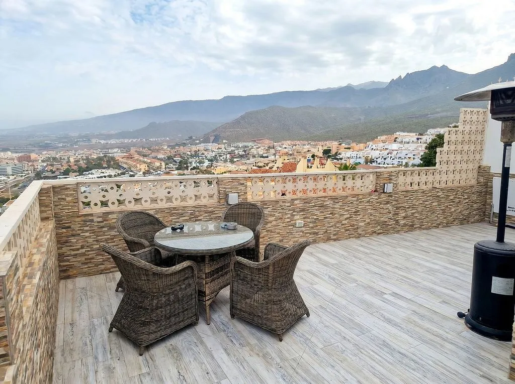 Terrace - Villa with Ocean View in Torviscas Alto