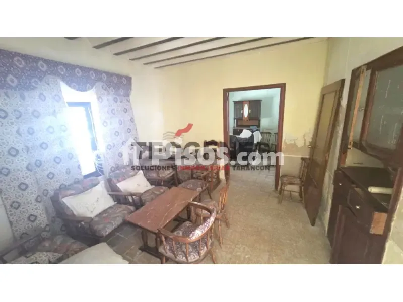 Séjour - Traditional Chalet with Patio in Central Location