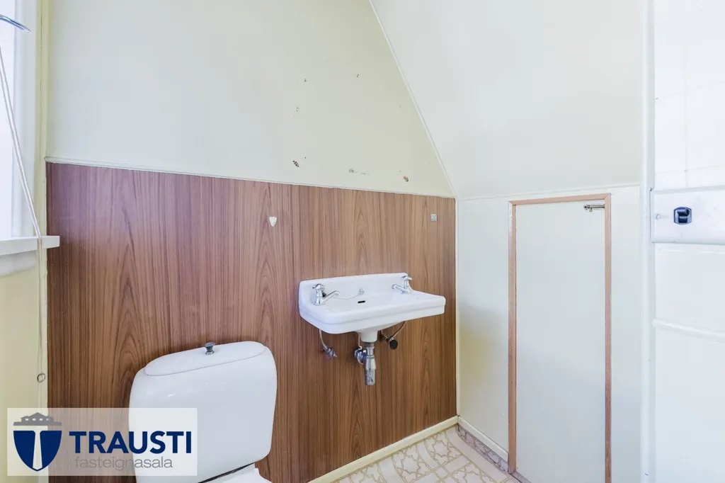 9-toaline korter asukohas Reykjavík