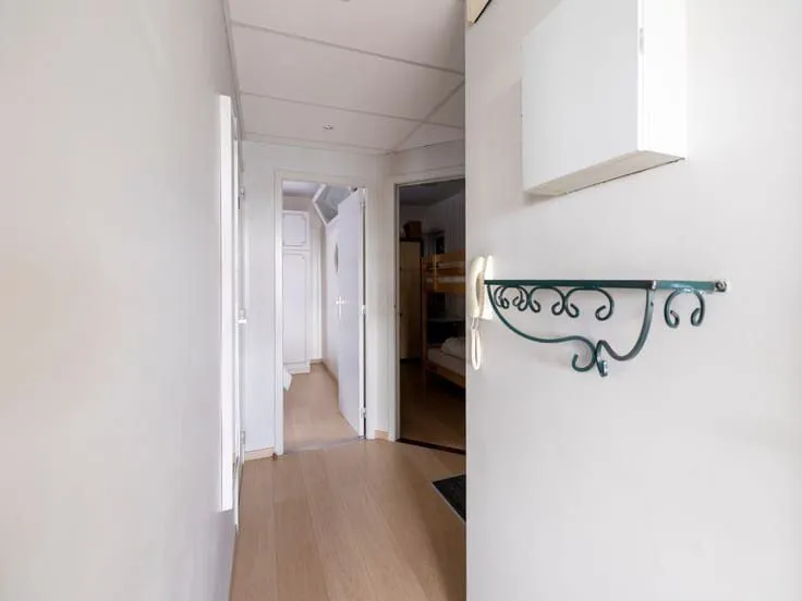 Esik - Sunlit Seafront Flat in Blankenberge