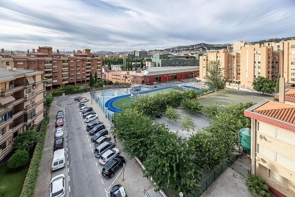 Rõdu - Modern Flat with Views in Zaidín, Granada