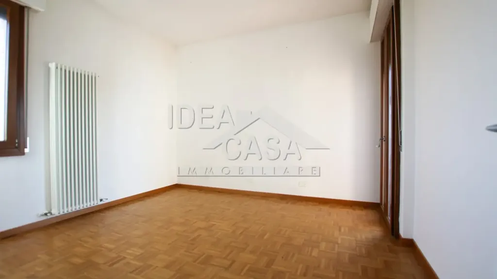 Pièces - Spacious Apartment with Lift in Concordia