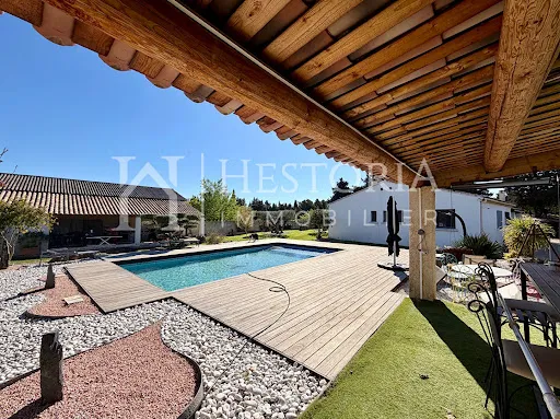 Piscina - Villa with Pool in Aubignan