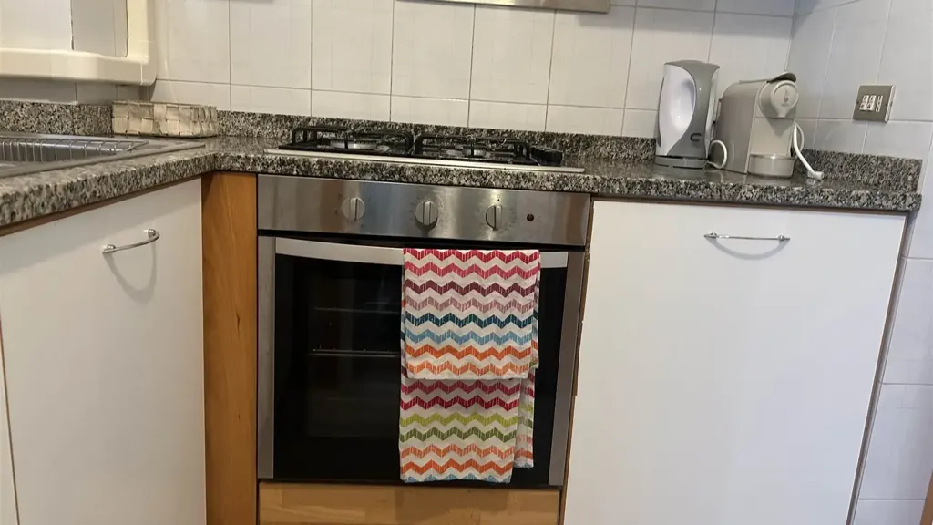 Köök - Two-Bedroom Flat in Gambara, Milan