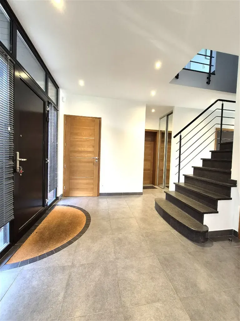 Maison 10 pièces à Cambrai