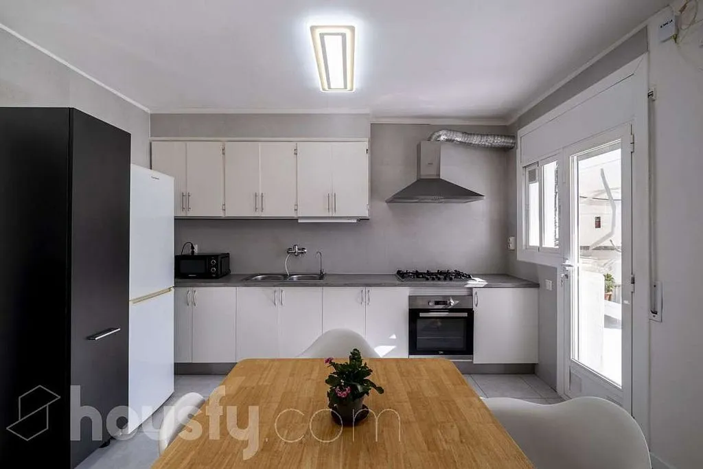 Cuisine - Apartment with Terrace in Ca n'Anglada, Terrassa