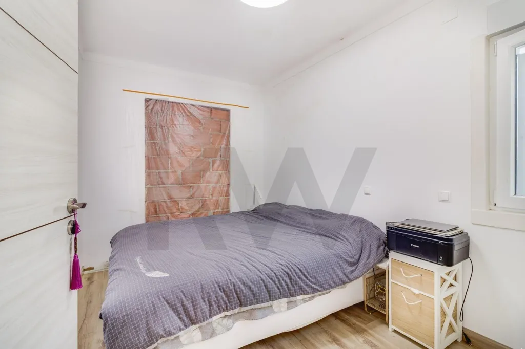 Bedrooms - Central Benfica House with Pool