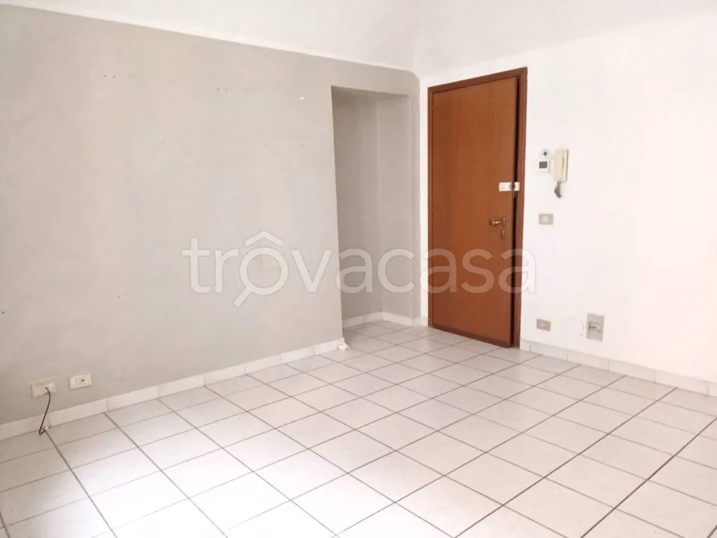 Pièces - Historic Apartment with Balcony in Saluzzo