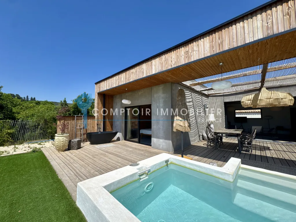 Piscine - Maison Luxueuse avec Vue sur St Côme à Clarensac