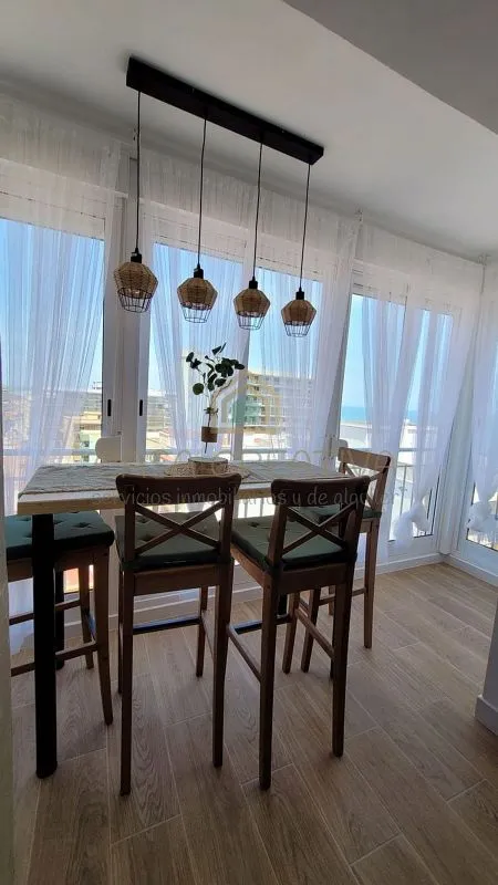 Salle à manger - Loft Studio with Sea Views in Les Palmeretes