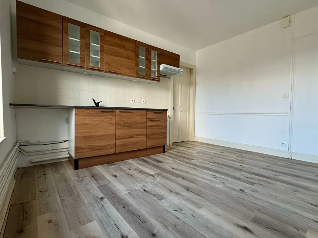 Kitchen - 1930s Apartment with Balcony in Pont-Saint-Vincent