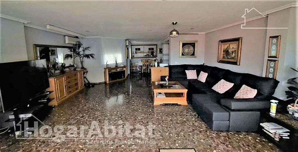 Séjour - Triplex Attic with Terrace in Mislata