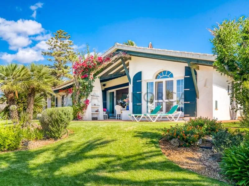 Jardin - Chalet with Pool in Binidali, Mahón