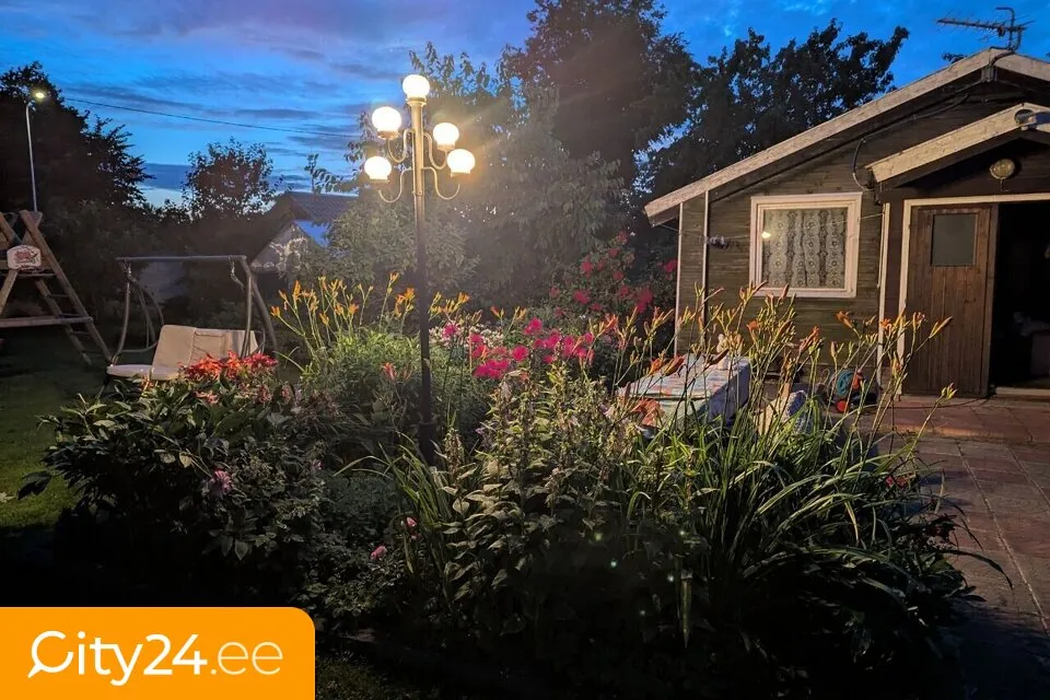 Aed - Stone House with Private Garden in Maardu
