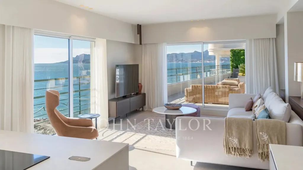 Séjour - Penthouse avec Vue Mer à Cannes