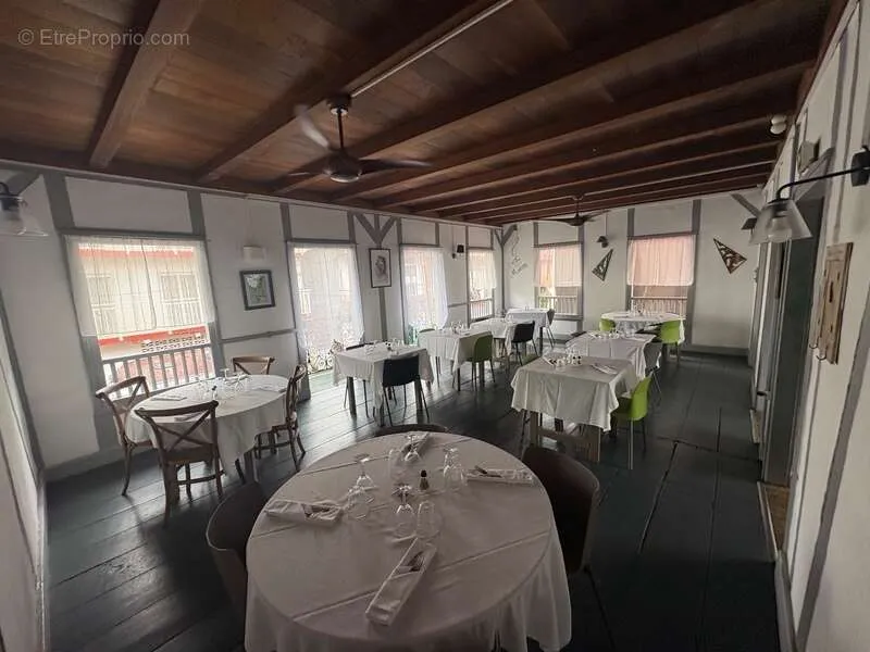 Salle à manger - Maison Créole avec Jardin au Centre de Cayenne