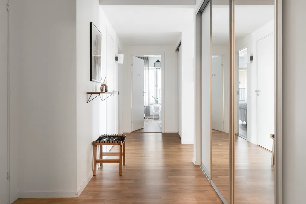 Entrée - Modern Apartment with Balcony in Göteborg