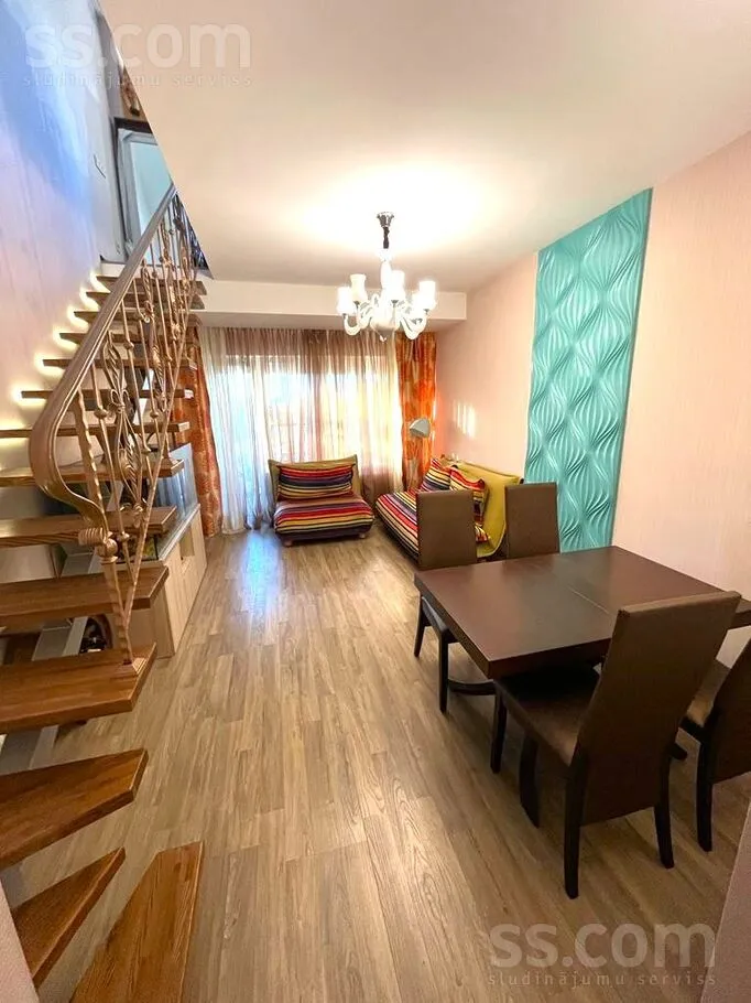 Söögituba - Two-Level Apartment with Panoramic Views in Mežaparks, Riga