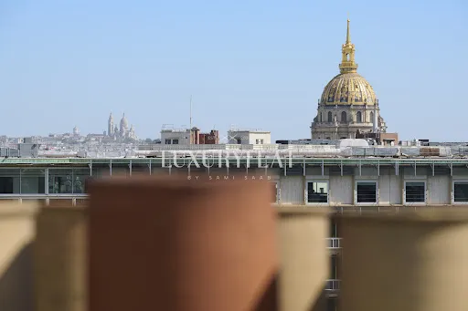 Pièces - Appartement Rénové avec Terrasse à Paris 7ᵉ