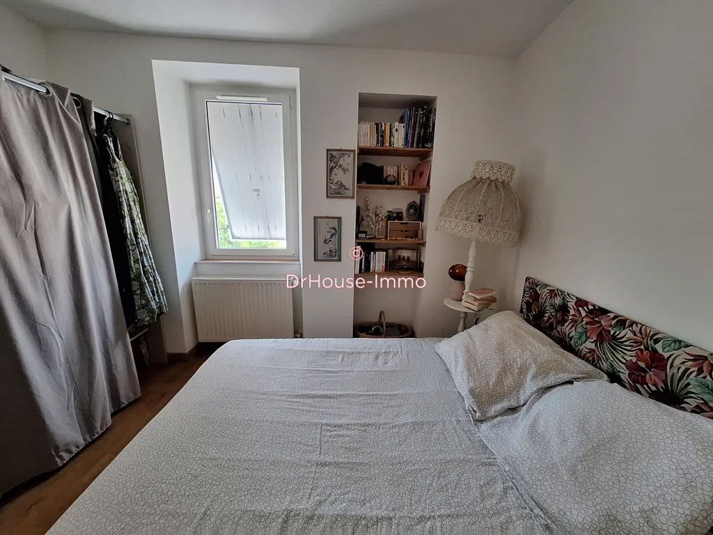 Chambres - Maison de 5 Pièces avec Jardin à Sanilhac
