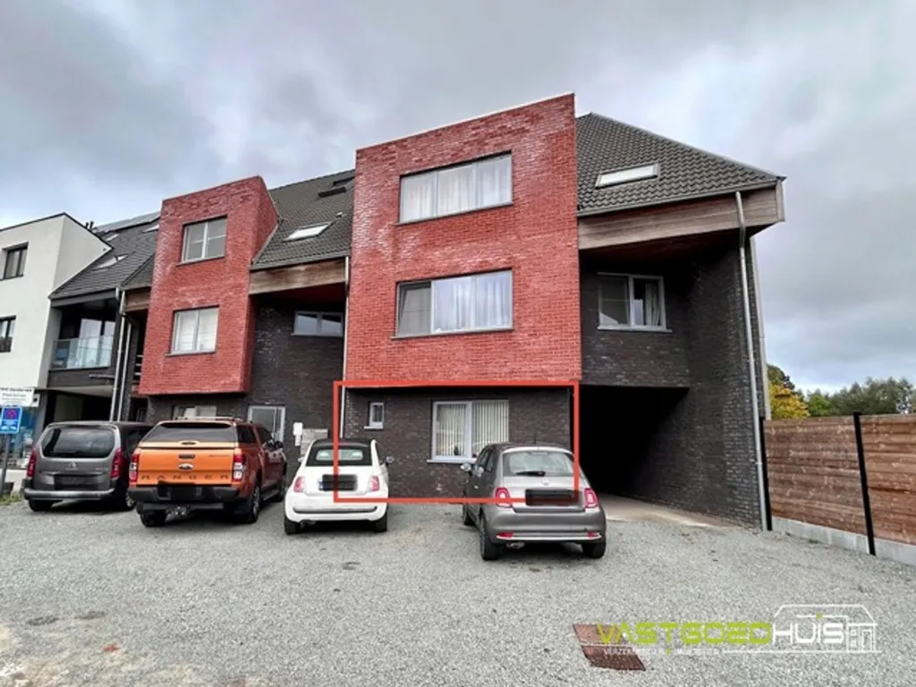 2-bedroom apartment in Meerbeke